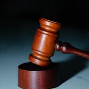 Judges gavel for Gio Silanesu's blog RIGHT vs WRONG